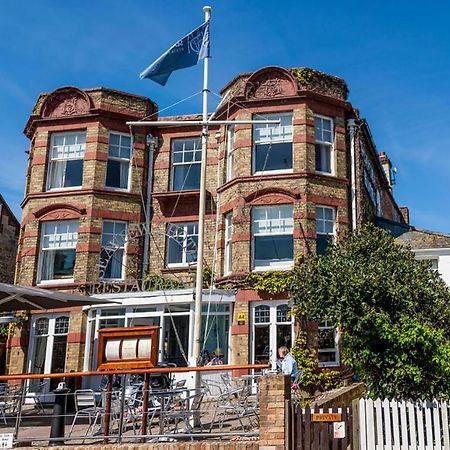 The Seaview Hotel And Restaurant エクステリア 写真