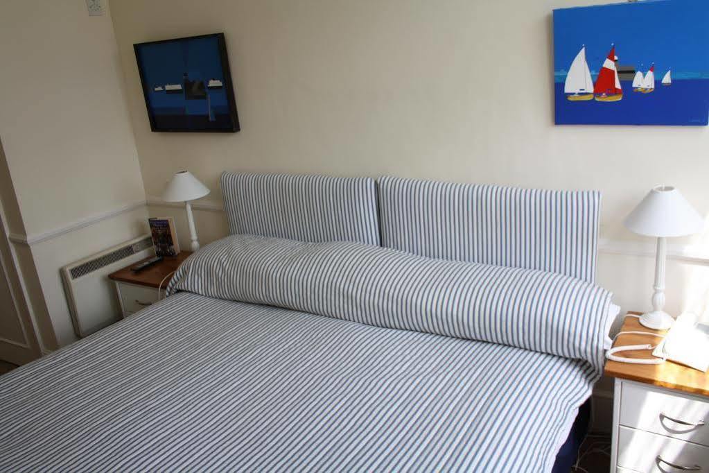 The Seaview Hotel And Restaurant エクステリア 写真